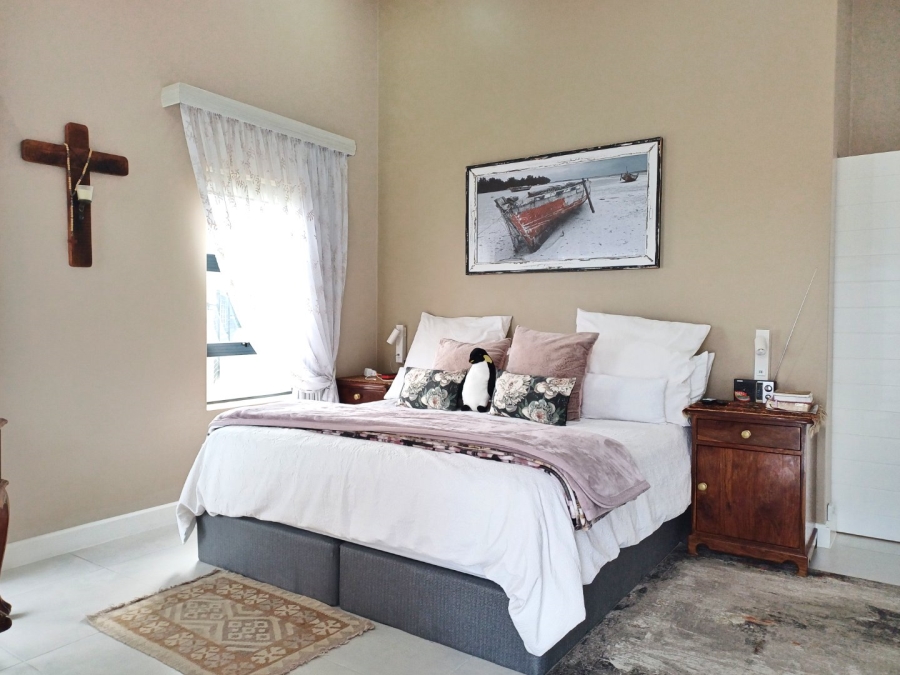 4 Bedroom Property for Sale in Tergniet Western Cape